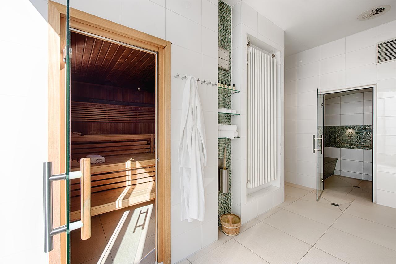 Privathotel Lindtner Hamburg Exterior photo Sauna